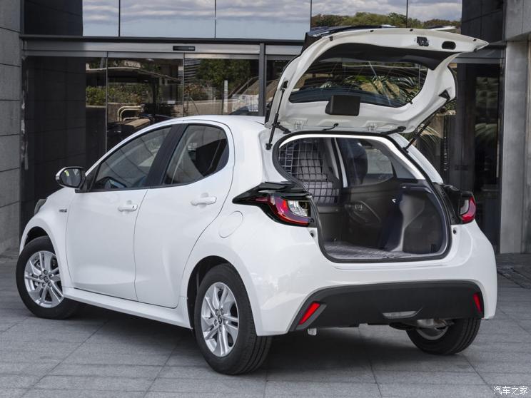 丰田(进口) YARiS(海外) 2021款 Van 西班牙版
