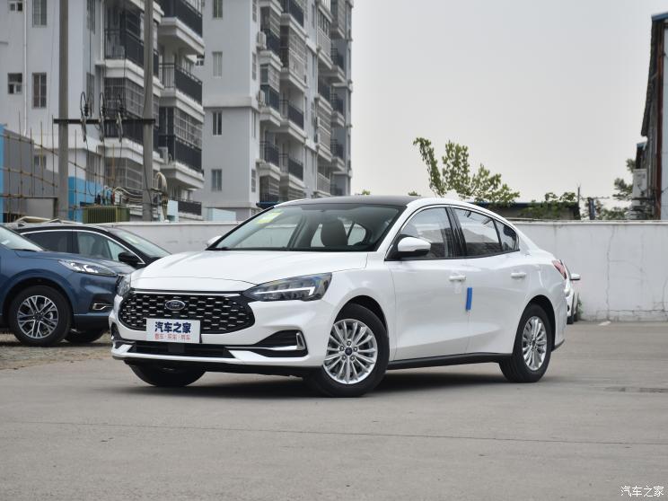 长安福特 福克斯 2021款 三厢 EcoBoost 180 自动锋潮型