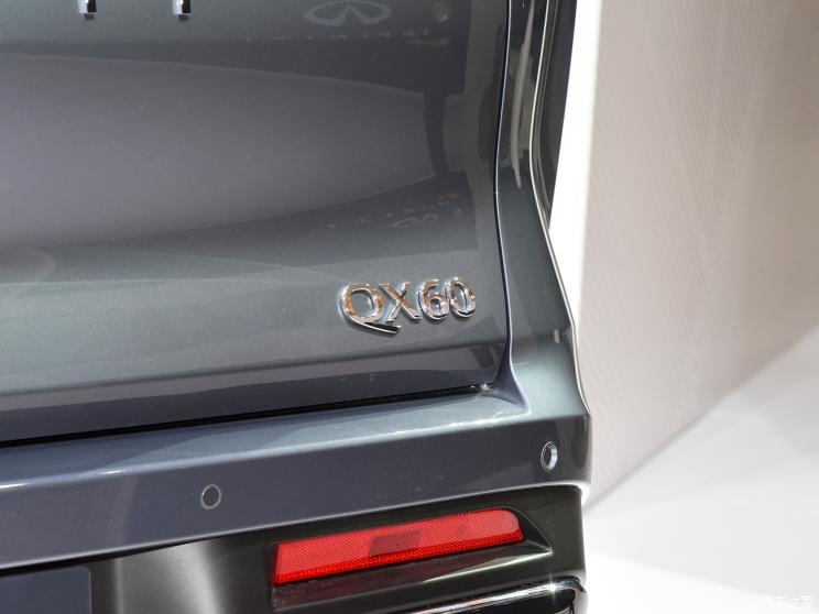 东风英菲尼迪 英菲尼迪QX60 2022款 基本型