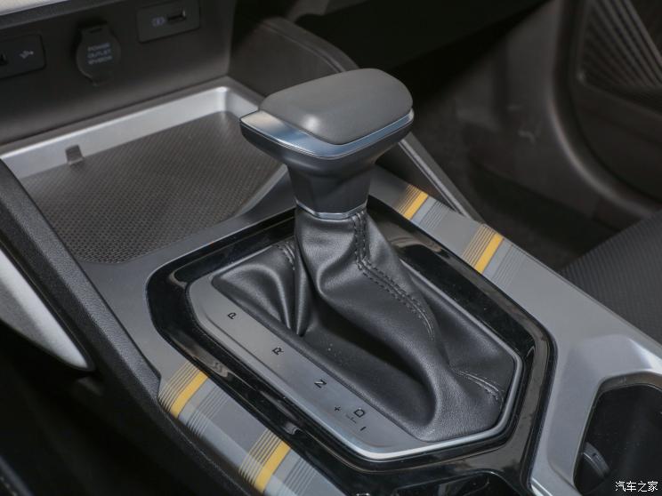 吉利汽车 帝豪L 2022款 1.4T CVT旗舰型