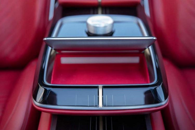cadillac-celestiq-concept-interior-teaser-images (1)_副本.jpg