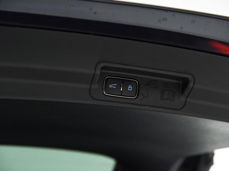 长安福特 探险者 2023款 EcoBoost 285 四驱ST-Line 6座